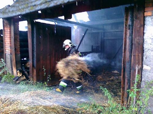 Po¿ar budynku gospodarczego