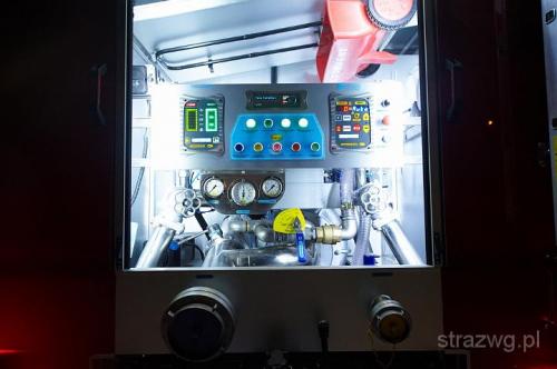 GBA Mercedes - Benz Atego