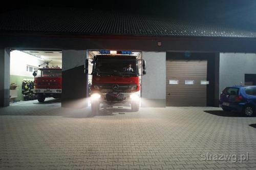 GBA Mercedes - Benz Atego